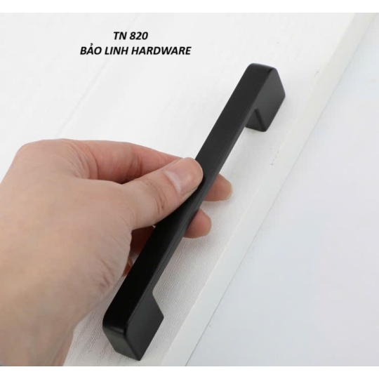 TAY NẮM TN 820-128 Màu Đen