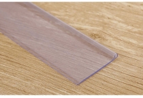 NẸP NHỰA PVC TRONG SUỐT BẢN 42MM DÀI 1.2M – GIẢI PHÁP TỐI ƯU CHO KỆ SIÊU THỊ & CỬA HÀNG