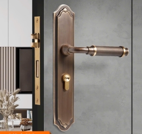 Khoá cửa phòng cổ điển bằng đồng mã BR20195-C Khoá cửa phòng cổ điển bằng đồng mã BR20195-C