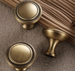 Tay nắm Tủ đồng Thau châu Âu cổ điển BL8817