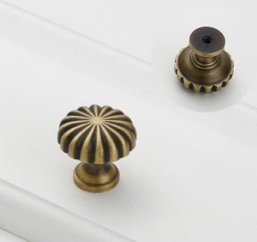 Tay Núm Đồng thau kiểu Pháp Retro  8552