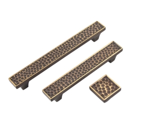 Tay nắm Tủ bằng  đồng Vân Búa Kiểu Pháp hiện đại Mã 19024 - Màu đồng Cổ