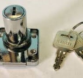 SP000442 Khóa tủ vuông 3.8F XIEHIE - Cái SP000442 Khóa tủ vuông 3.8F XIEHIE - Cái