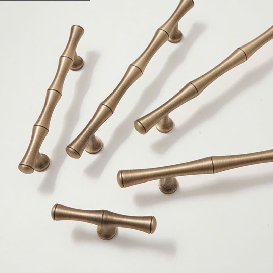 Tay nắm Tủ dạng Thân Trúc  Bằng Đồng Thau Cao Cấp -  TN 842