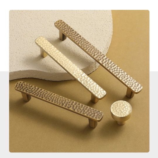 Tay nắm Tủ Vân Búa Mã 5595 - Màu Rêu 