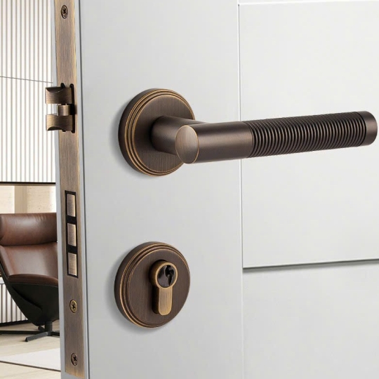 Khoá cửa  phòng bằng Đồng cao cấp Màu Rêu BR3-2265