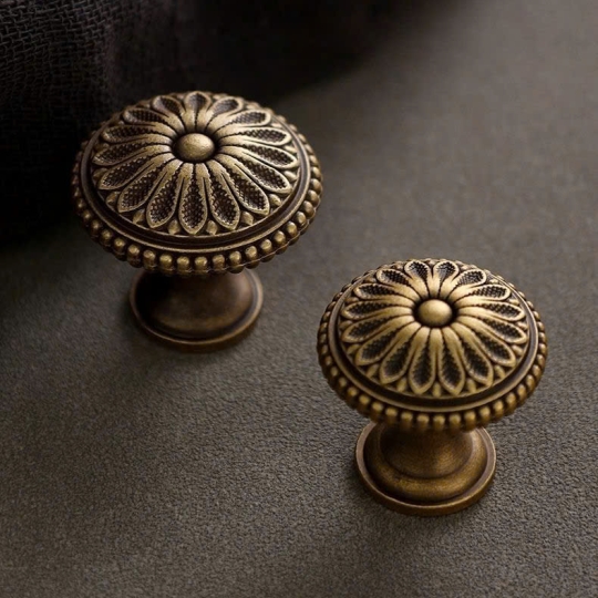 Tay Núm đồng Hoa Cúc màu Rêu