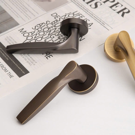 KHÓA CỬA PHÂN THỂ  ĐỒNG THAU  CP23 -77