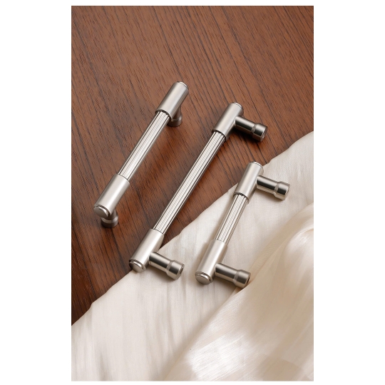 Tay nắm Hợp Kim Mã TN 6725