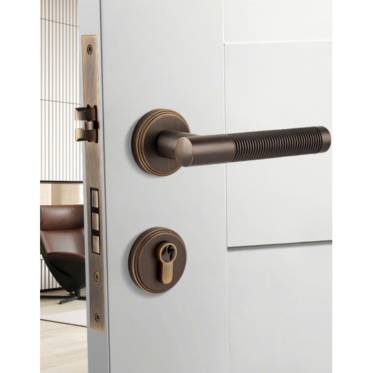 Khoá cửa  phòng bằng Đồng cao cấp Màu Rêu BR3-2265