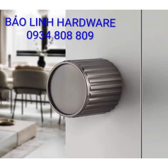 KHÓA CỬA PHÒNG TAY NẮM TRÒN Y02