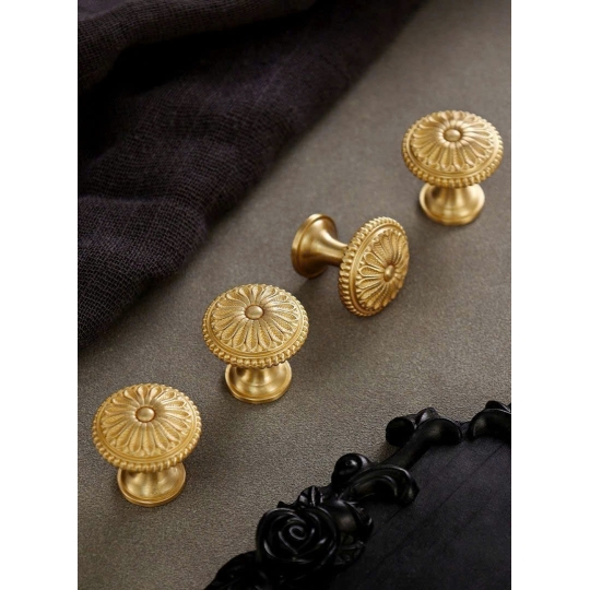 Tay Núm đồng Hoa cúc vàng mờ