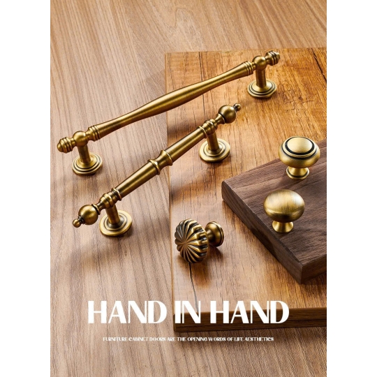 Tay Núm Đồng thau kiểu Pháp Retro  8552