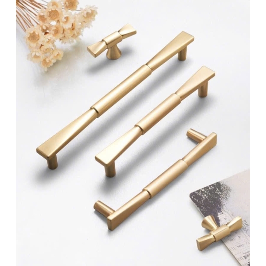 Tay nắm Đồng thau kiểu Pháp Hiện Đại 7657 Màu Vàng