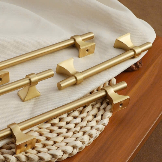 Tay nắm Đồng thau  kiểu Pháp BL 03 - Màu Vàng