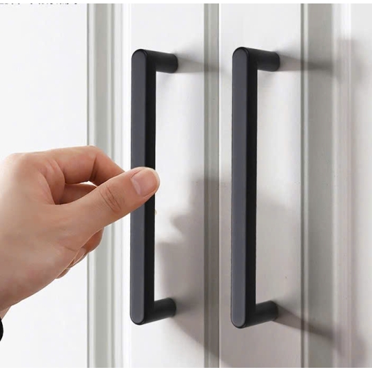 Tay nắm tủ Mã 6751