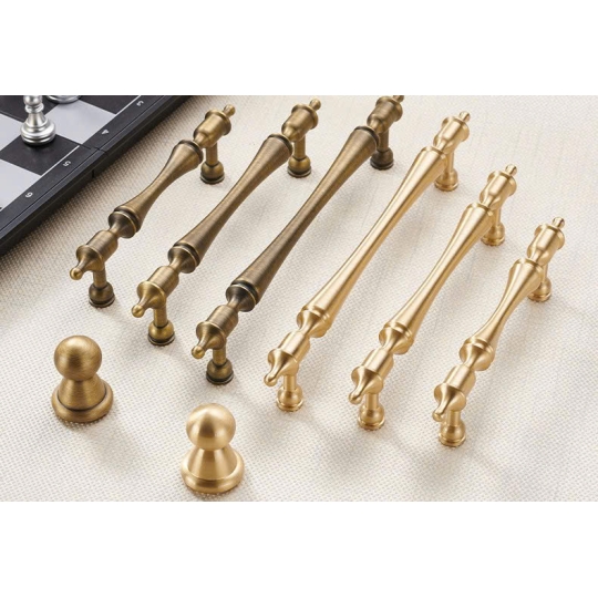 Tay nắm Đồng thau  kiểu Pháp Mã 6834 - Màu vàng