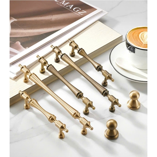 Tay nắm Đồng thau  kiểu Pháp Mã 6834 - Màu vàng