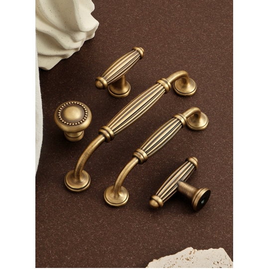 Tay nắm Tủ dạng Bằng Đồng Thau Cao Cấp mã 1879